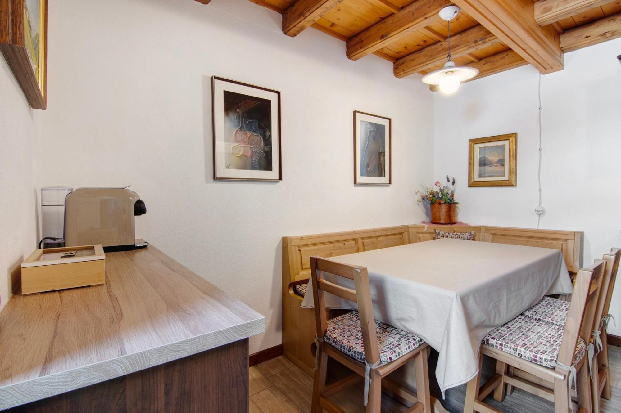 Ginepro Casa Vacanze มาเดซิโม ภายนอก รูปภาพ